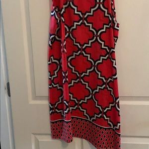 Pink crown and Ivy dress